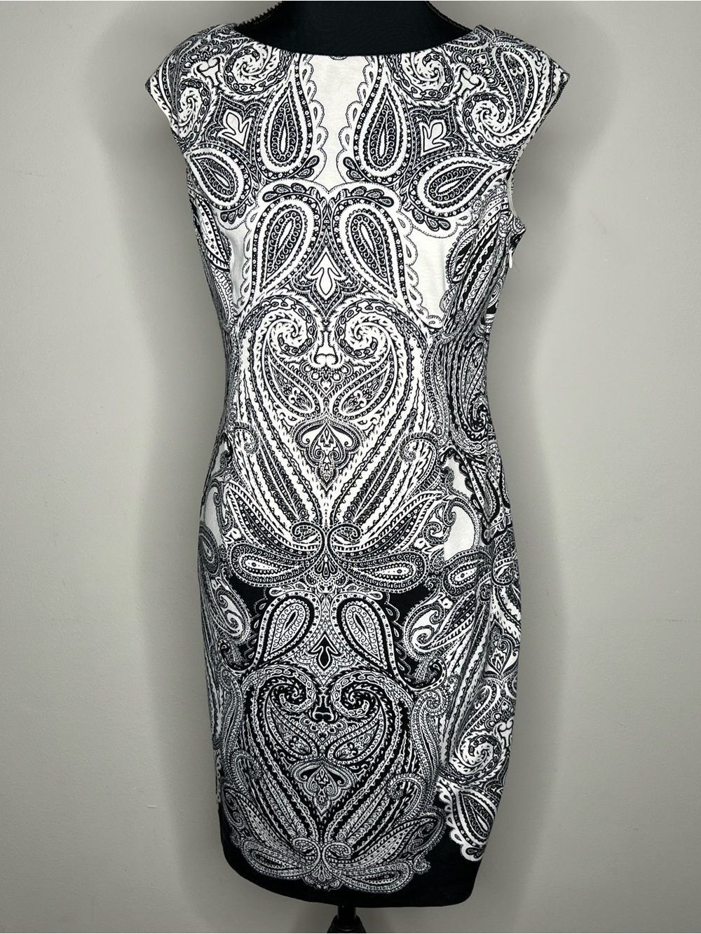 Liz Claiborne Black & White Paisley Midi Sheath Dress